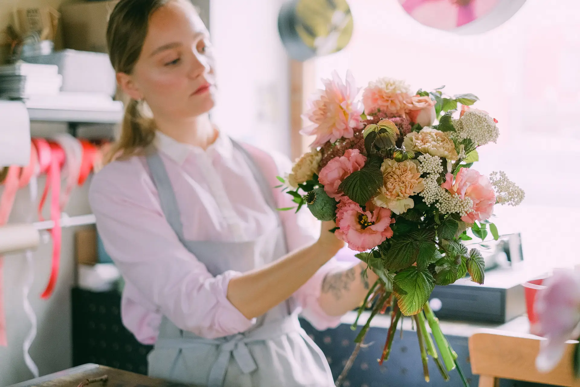 Founder of WhiteBloomAtelier
